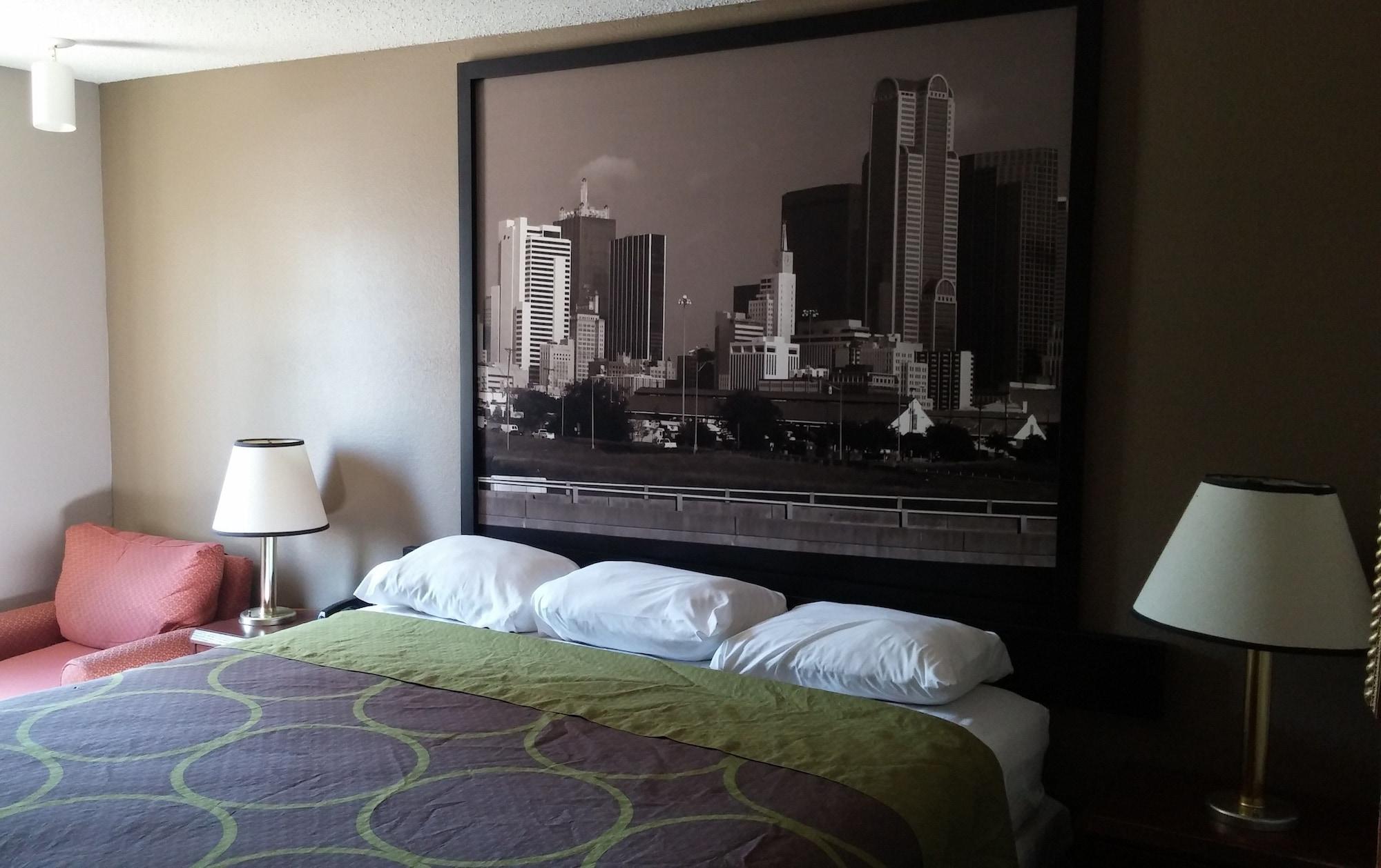 Мотель Super 8 By Wyndham Bedford Dfw Airport West Экстерьер фото